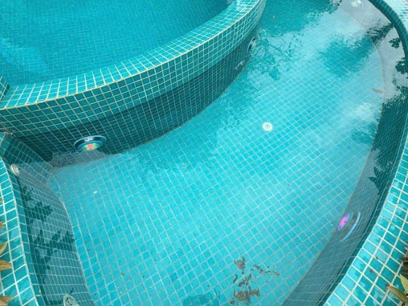 công trình bảo trì bể bơi tại Bắc Giang