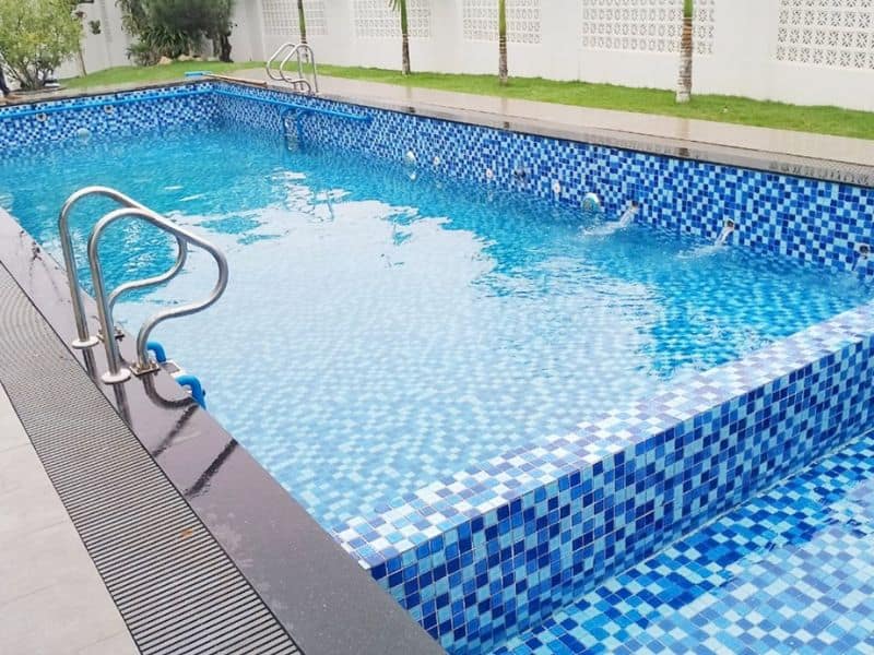 Hafuco bàn giao công trình vệ sinh bể bơi tại Khánh Hòa
