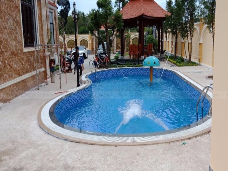 Hafuco bàn giao công trình thi công bể bơi cho anh Hoàng tại Bình Phương, Bình Phước