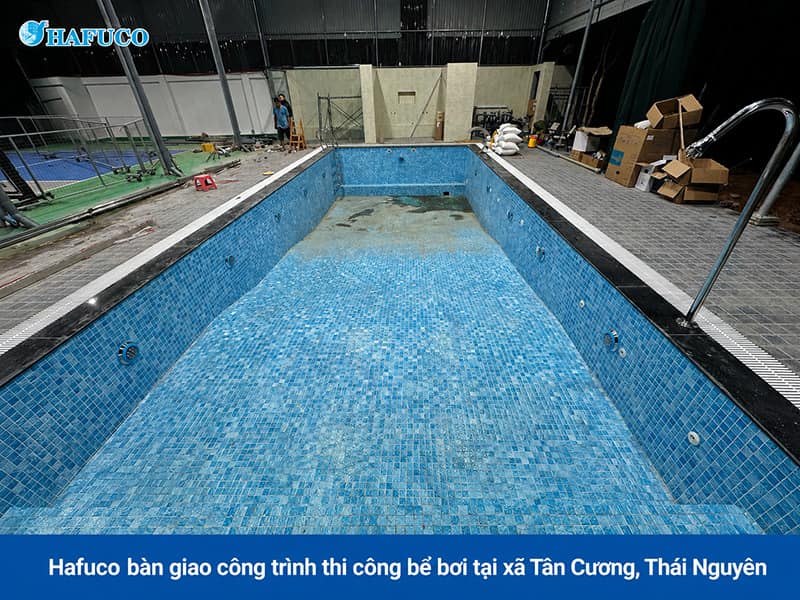 Hafuco bàn hoàn thiện trình thi công bể bơi tại xã Tân Cương, Thái Nguyên
