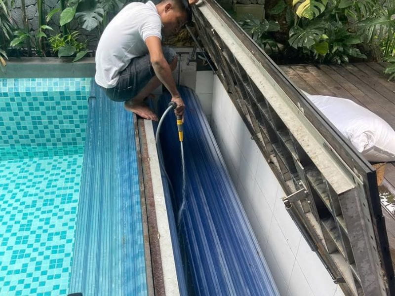 Hafuco bàn giao công trình vệ sinh bể bơi cho anh Ngọc, Linh Đàm